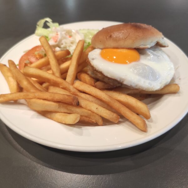 Han's: Chicken Superburger with Egg