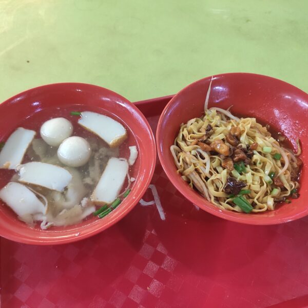 Hua Fa Fish Noodle: Mee Pok with Soup
