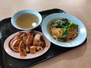 Xiang Jiang Soya Sauce Chicken: Soya Sauce Chicken Noodles with Soup