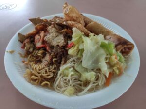Healthy Vegetarian- Whampoa Food Centre: Fried Mee Hoon & Mee